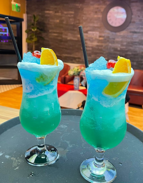 Aroma Bar & Restaurant Drinks in Broxburn