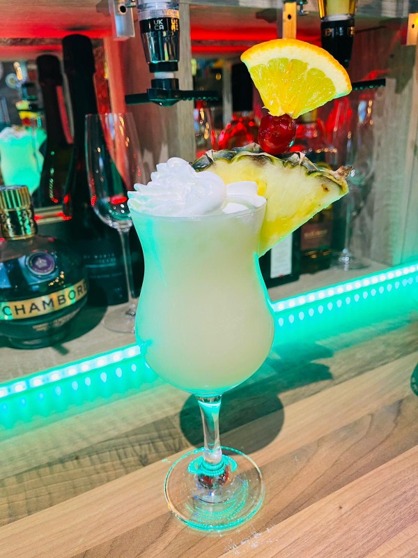 Aroma Bar & Restaurant Drinks in Broxburn